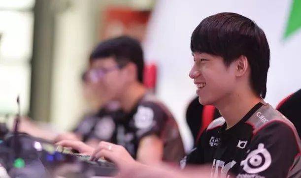 更令人揪心 更令人揪心