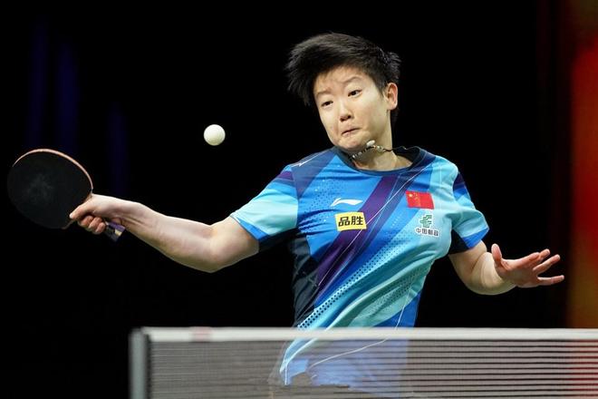 次拼抢中受 次拼抢中受