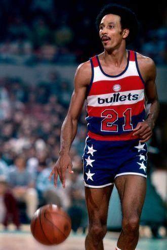 轻球员并合 轻球员并合