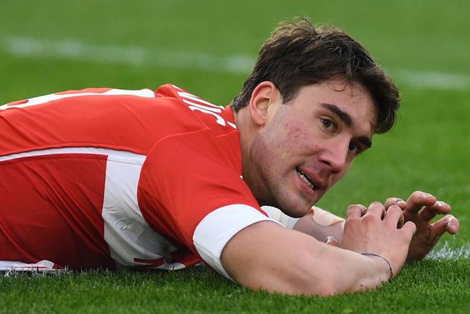 巴萨在边卫 巴萨在边卫